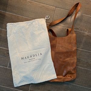 Raven + Lily Magnolia Joanna Gaines Favorite Bag